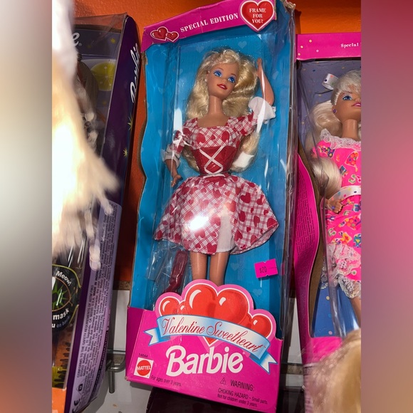 Vintage Valentines Barbies By Mattel New In Box, Price is for individual Barbie - Picture 2 of 10